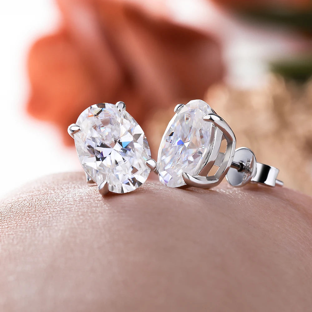 FEOBUR Oval Moissanite Stud Earrings